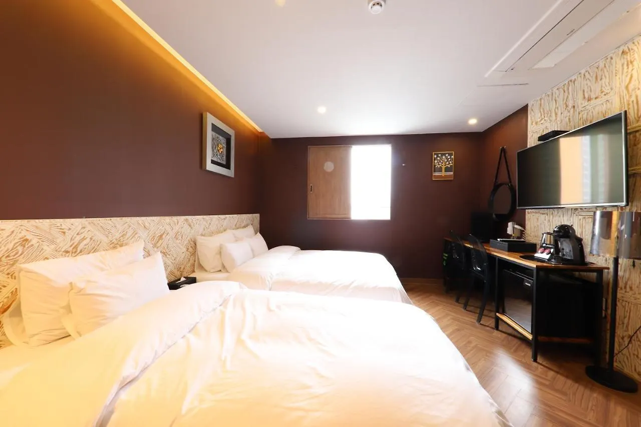 Hotel The Grang Gwangan Busan 2*,  South Korea