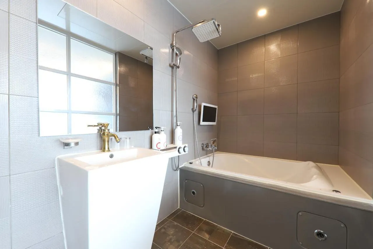 Hotel The Grang Gwangan Busan