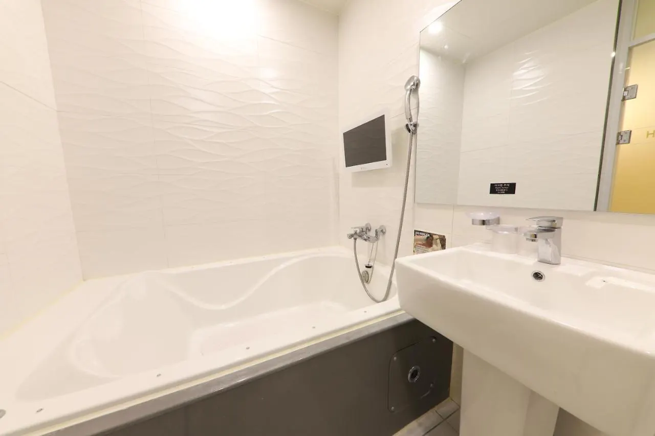 **  Hotel The Grang Gwangan Busan Coreia do Sul